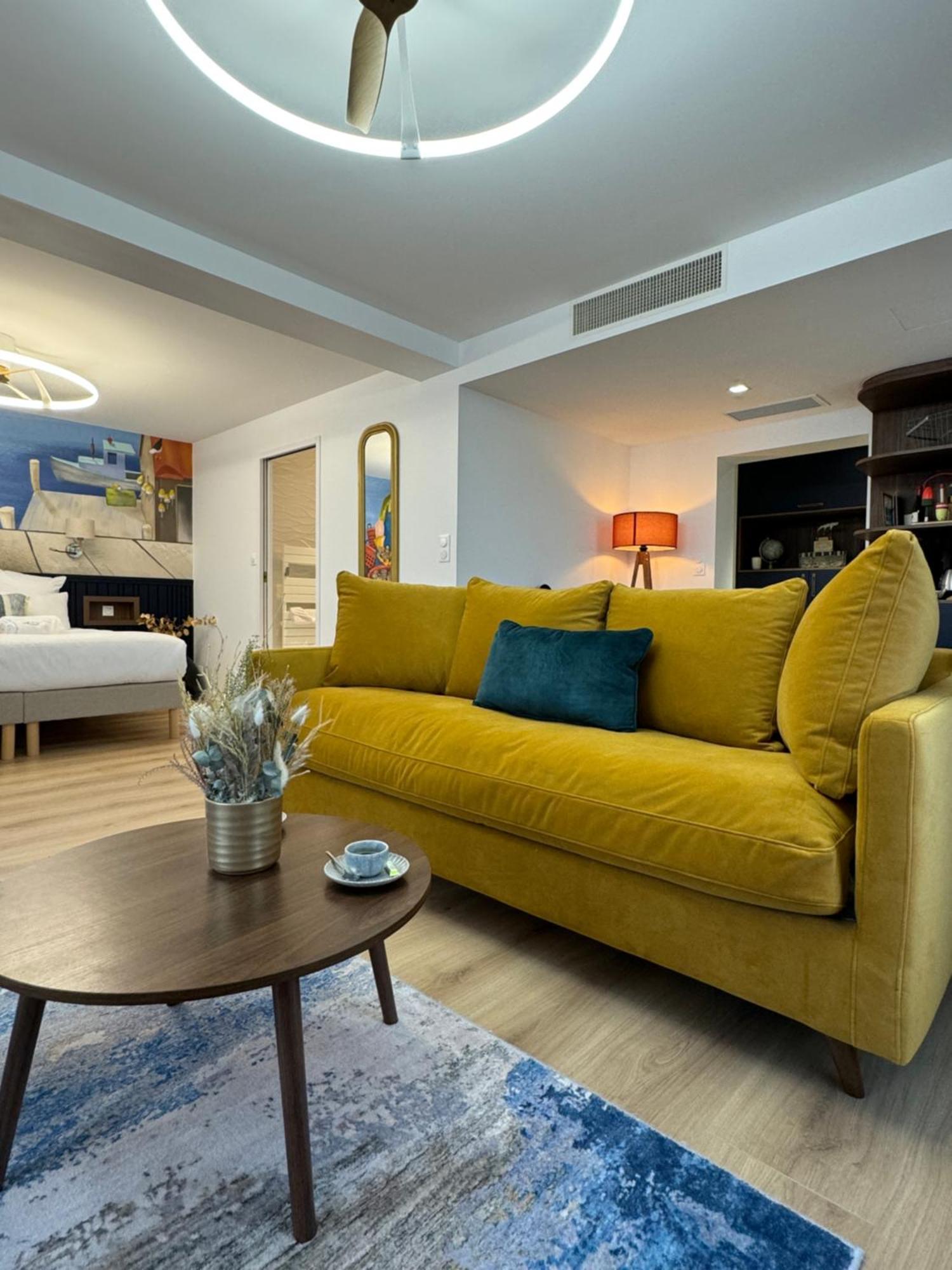 Hotel Domaine Les Clayeres Talmont-Saint-Hilaire Esterno foto